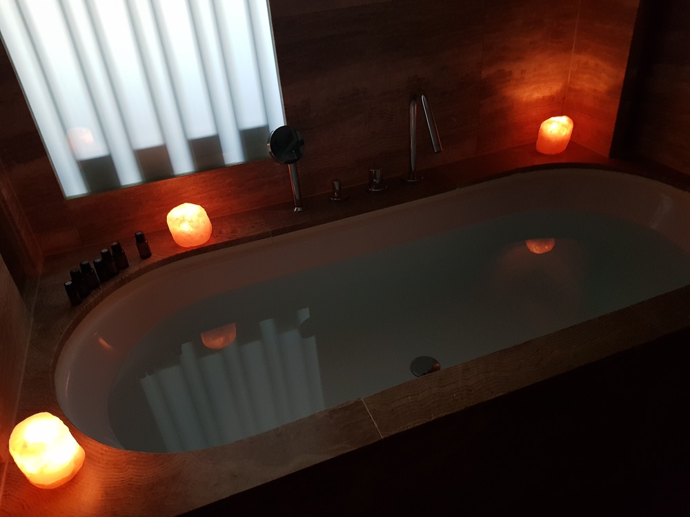 Conrad Seoul Hotel Himalayan salt crystal candles bath