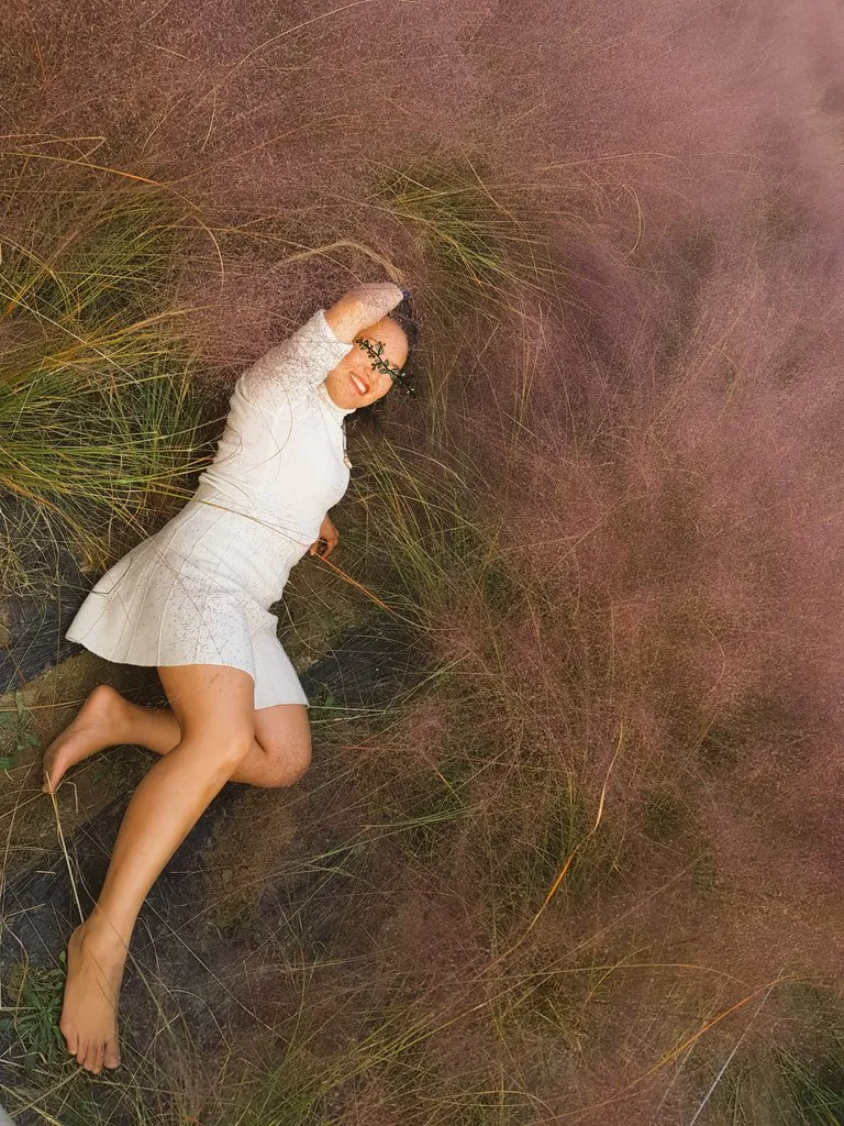 Pink Muhly season